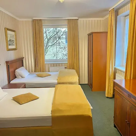 Guest house Mova 4*