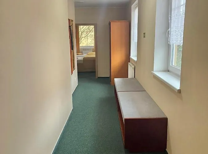 Mova Penzion 4*