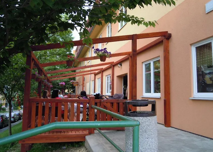 بيت ضيافة Mova Kadaň